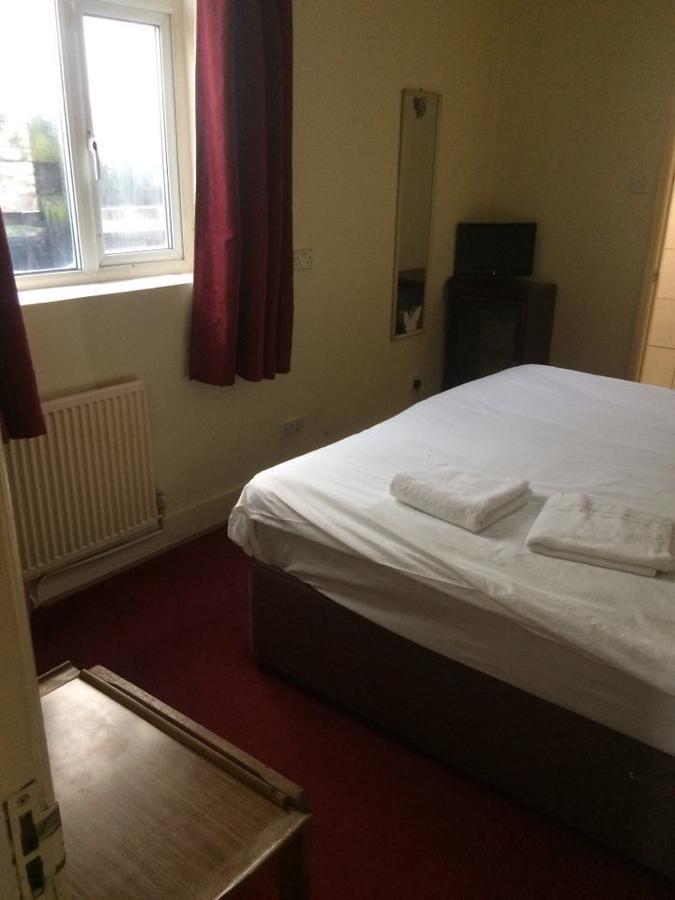 Harrow Bed & Breakfast Buitenkant foto