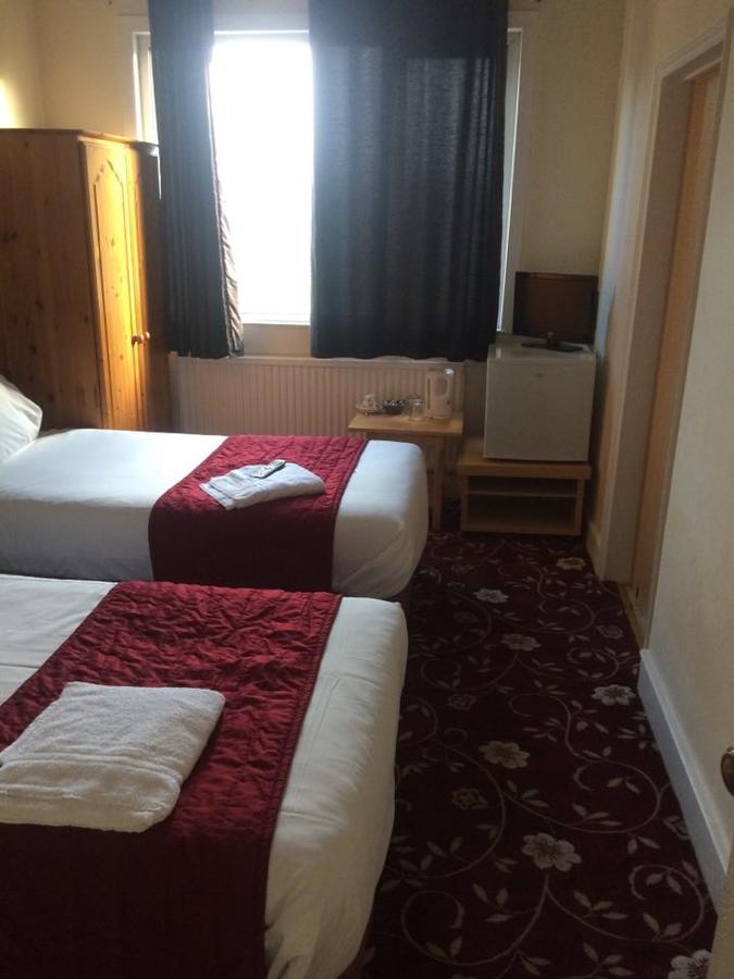 Harrow Bed & Breakfast Buitenkant foto