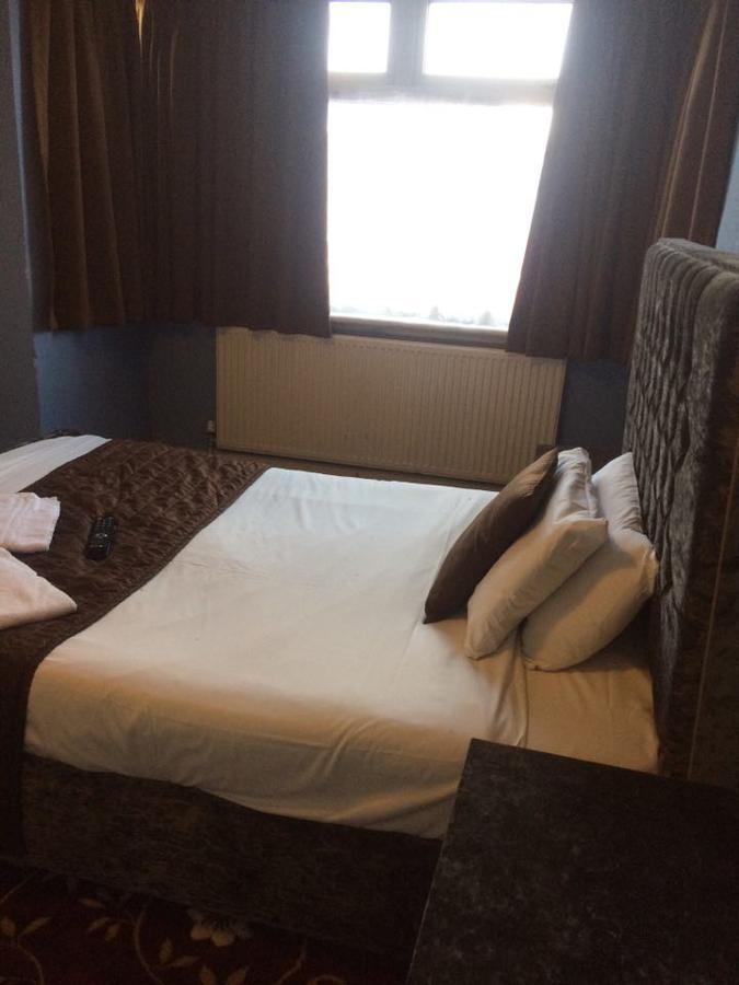 Harrow Bed & Breakfast Buitenkant foto