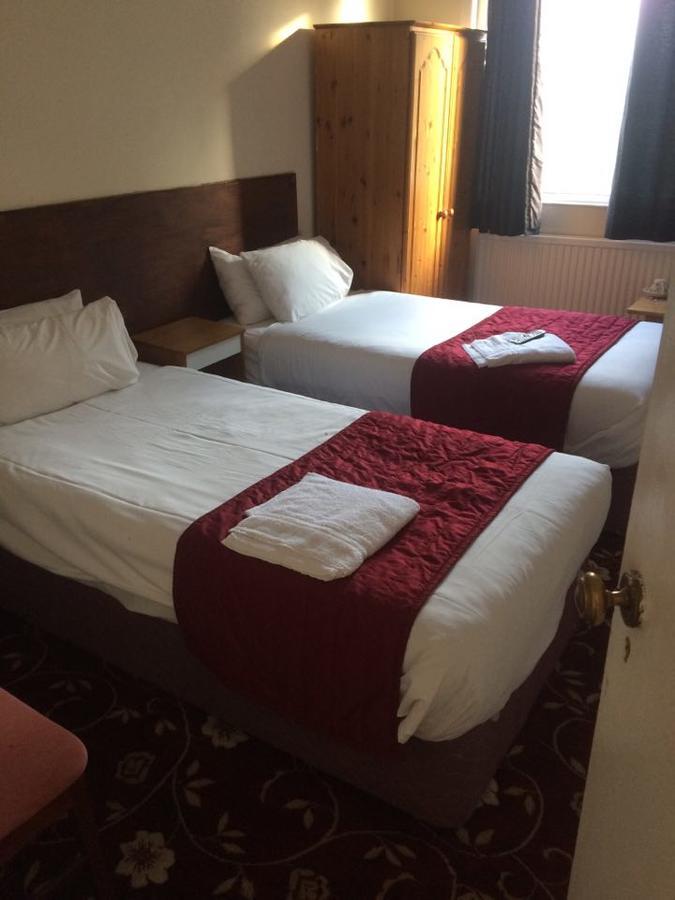Harrow Bed & Breakfast Buitenkant foto