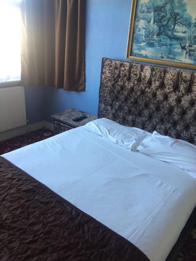 Harrow Bed & Breakfast Buitenkant foto