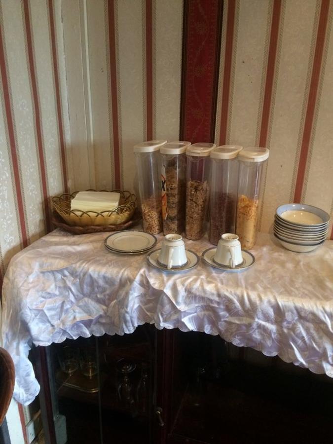 Harrow Bed & Breakfast Buitenkant foto
